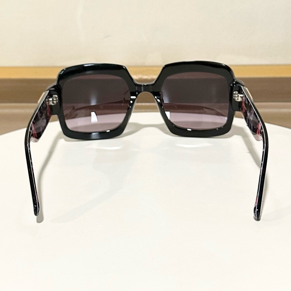 🌸TED BAKER🌸 Black Purple Gradient Square Sunglasses - Picture 5 of 12